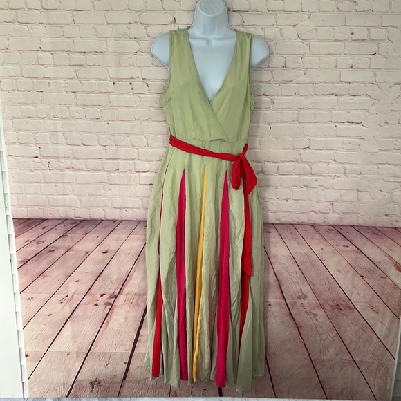 NWOT TEA & CUP fit & flare sleeveless maxi dress size medium - Picture 3 of 14